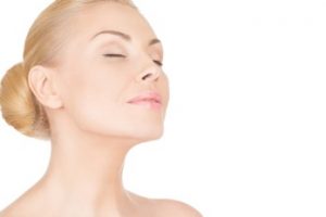 I’ve recently expanded my skin rejuvenation menu with NovaThreads®, or thread lifts. 